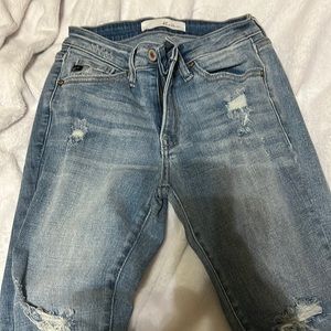 Distressed Kancan jeans